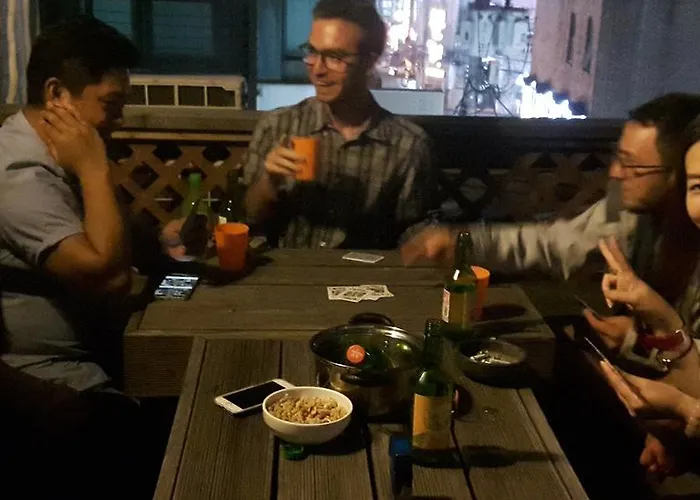 Comeinn Hongdae - Female Only * 서울특별시