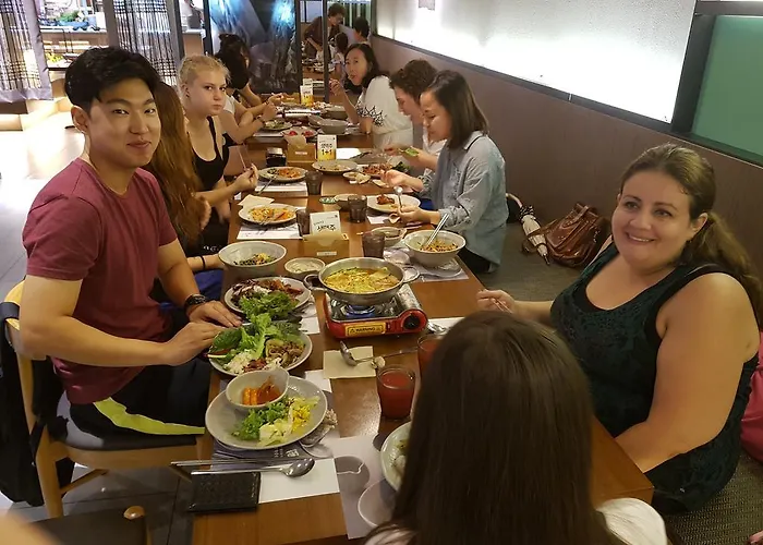 Comeinn Hongdae - Female Only * 서울특별시
